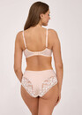 2247 Бюстгальтер з м'якою чашкою на кісточках AVA Нюдовий рожевий