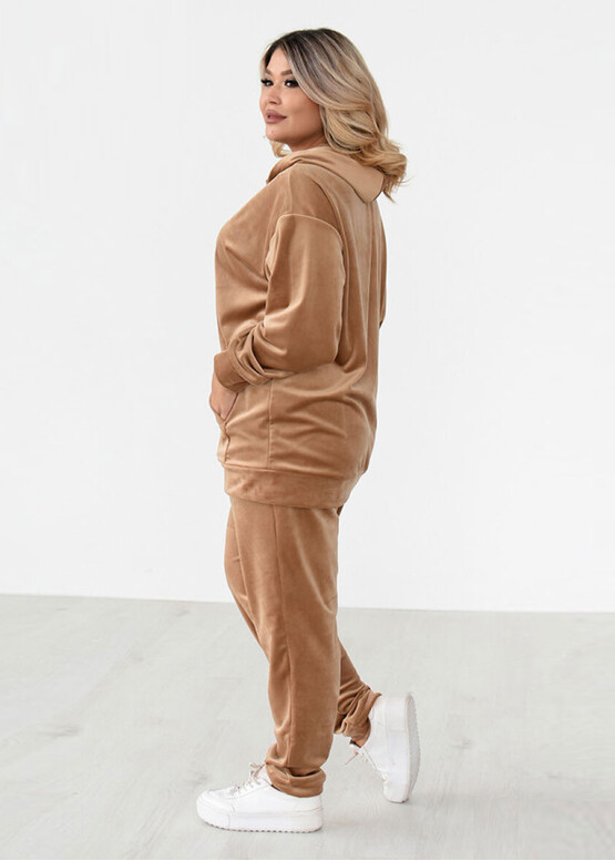 70949 Женский велюровый костюм больших размеров Style Бежевый