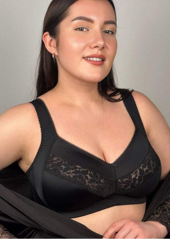 66A25 Бюстгальтер мягкий с боковой поддержкой без косточек Lauma Черный