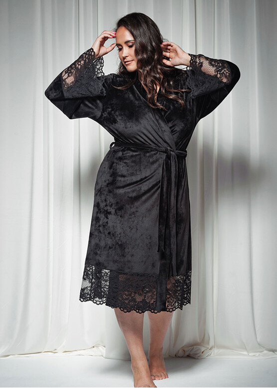 1735 Жіночий велюровий халат великого розміру Shato Чорний